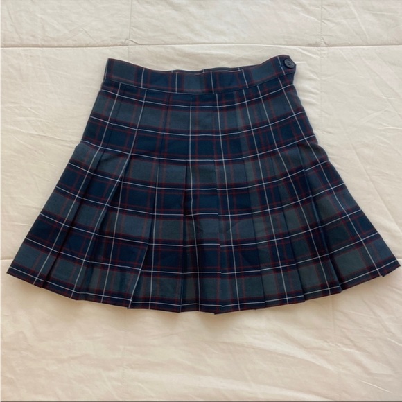 American Apparel Gabardine Plaid Tennis Skirt - Picture 3 of 13